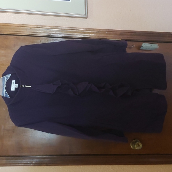 Beautiful Amethyst Wool Coat Preston & York, w/ruffle - Picture 1 of 10